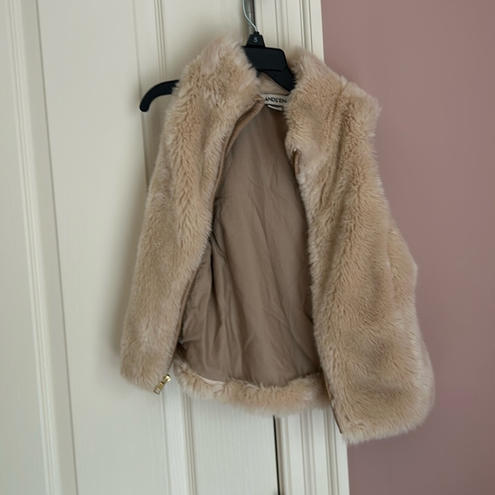 Lands end girls large faux fur vest